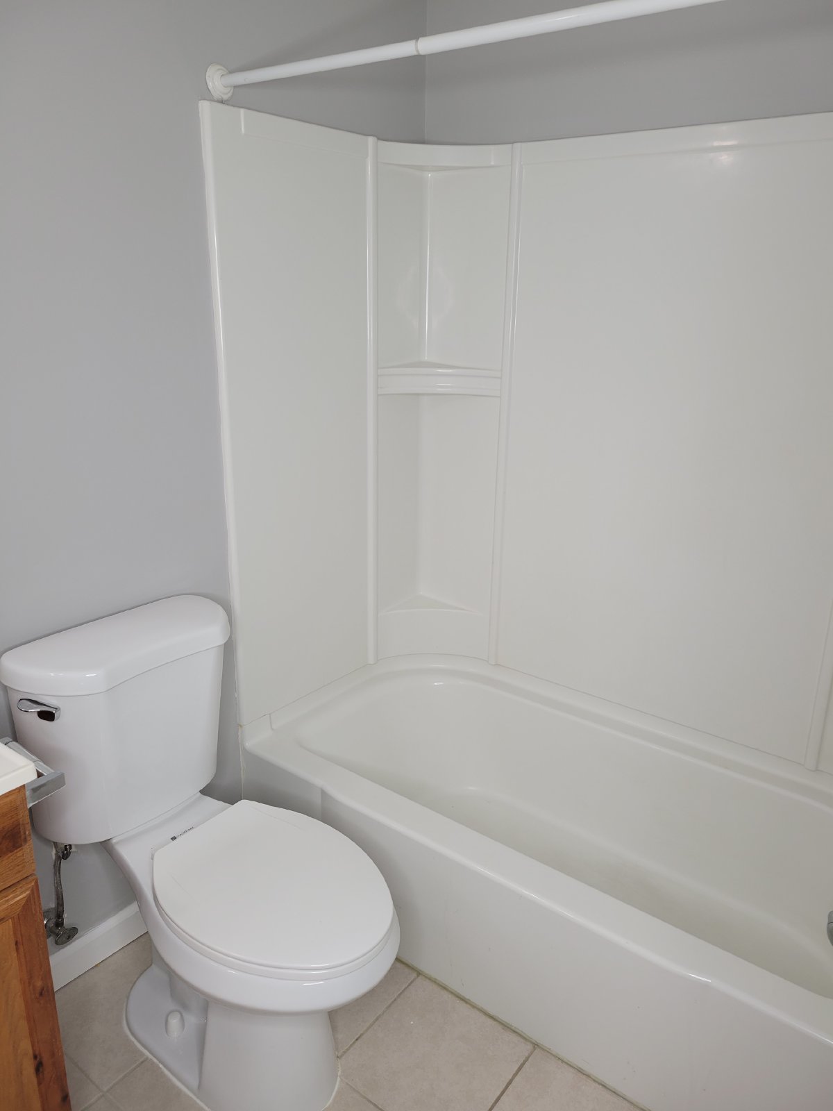 For rent 3 bedroom 2.5 bath property image