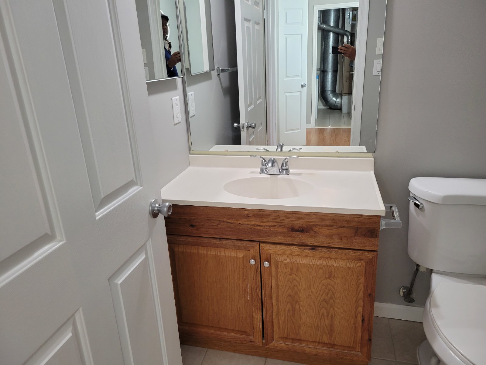 For rent 3 bedroom 2.5 bath property image