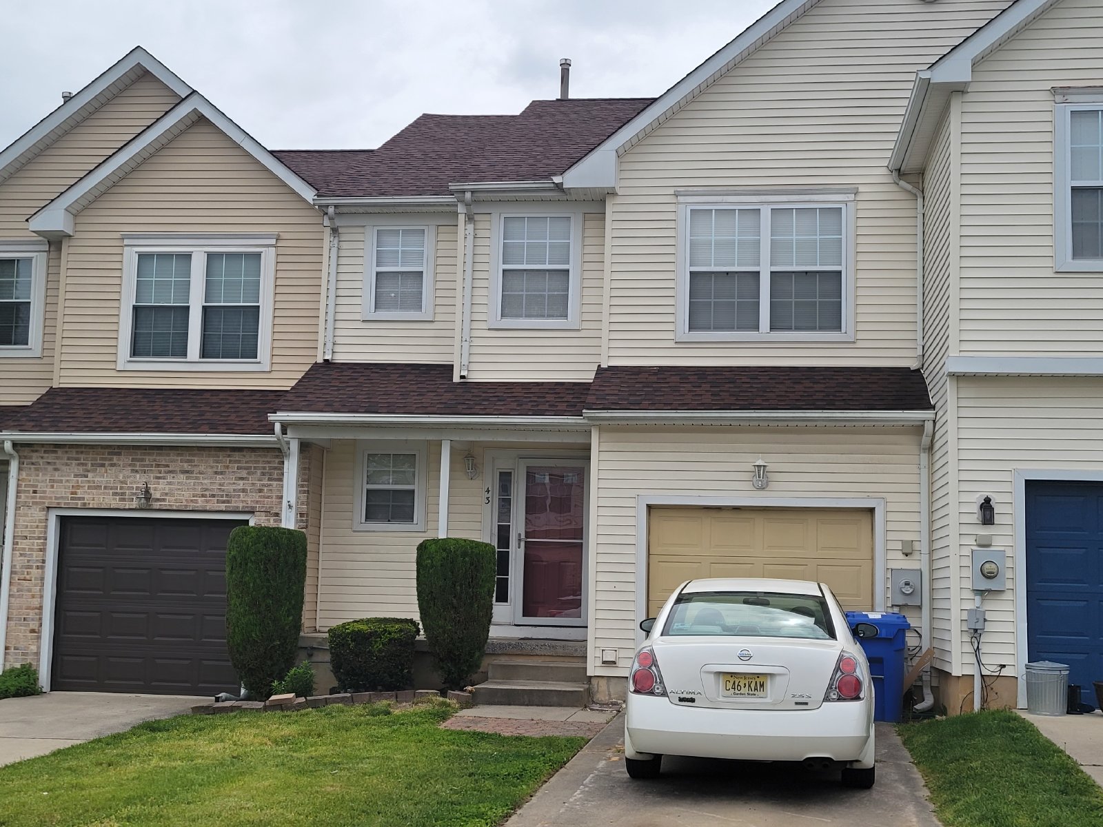 For Rent 3 bedrooms 2.5 bathroom $2675/mo property image