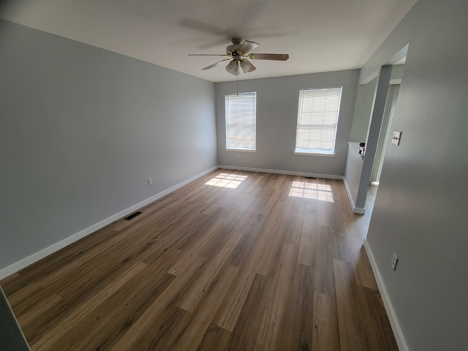 For Rent 3 bedrooms 2.5 bathroom $2675/mo property image
