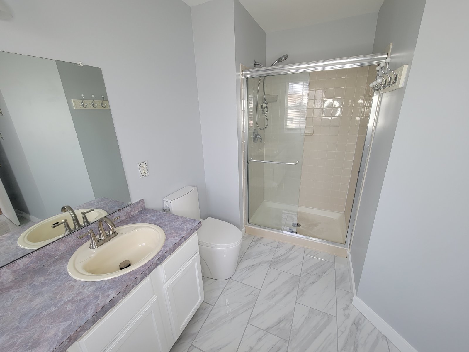 For Rent 3 bedrooms 2.5 bathroom $2675/mo property image