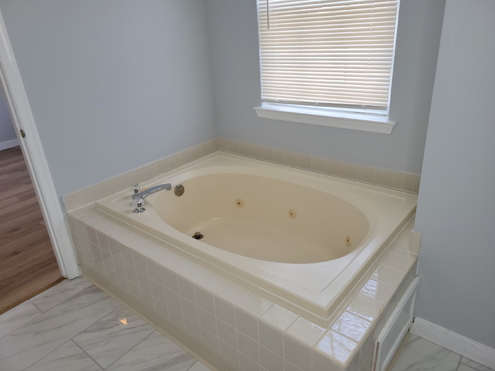 For Rent 3 bedrooms 2.5 bathroom $2675/mo property image