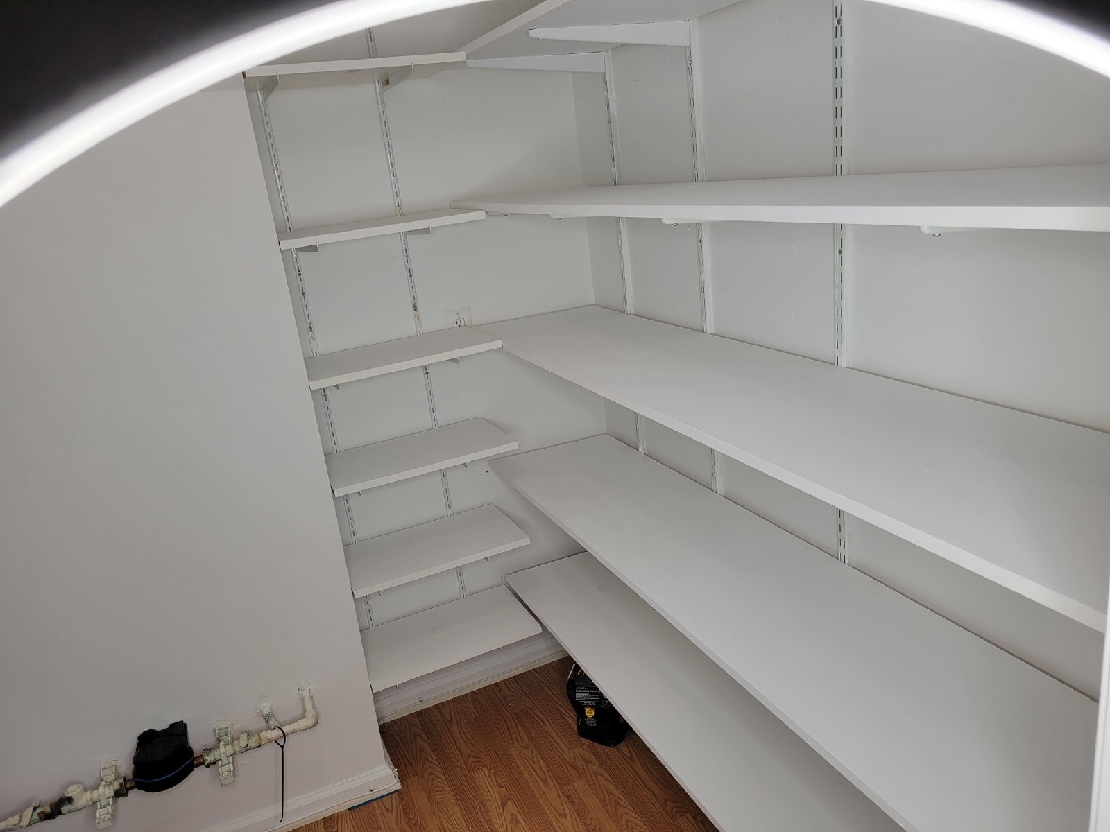 For rent 3 bedroom 2.5 bath property image